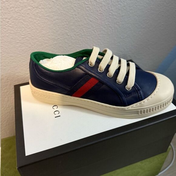 Brand new with box Gucci Kids Navy leathers sneakers size 2 - Picture 1 of 7